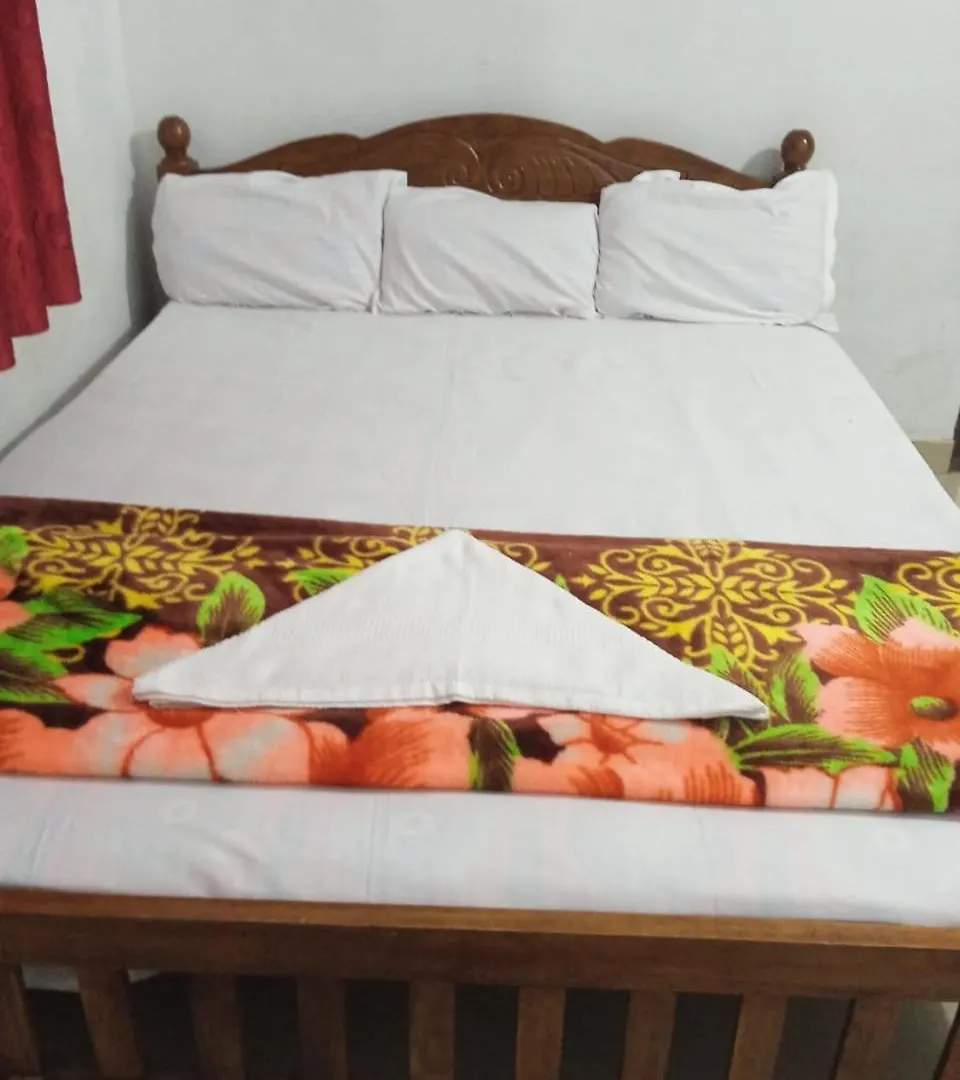 Berry Garden Homesday Kanthalloor Holiday home